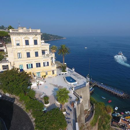 Villa La Terrazza Suites Sorrento Exterior photo