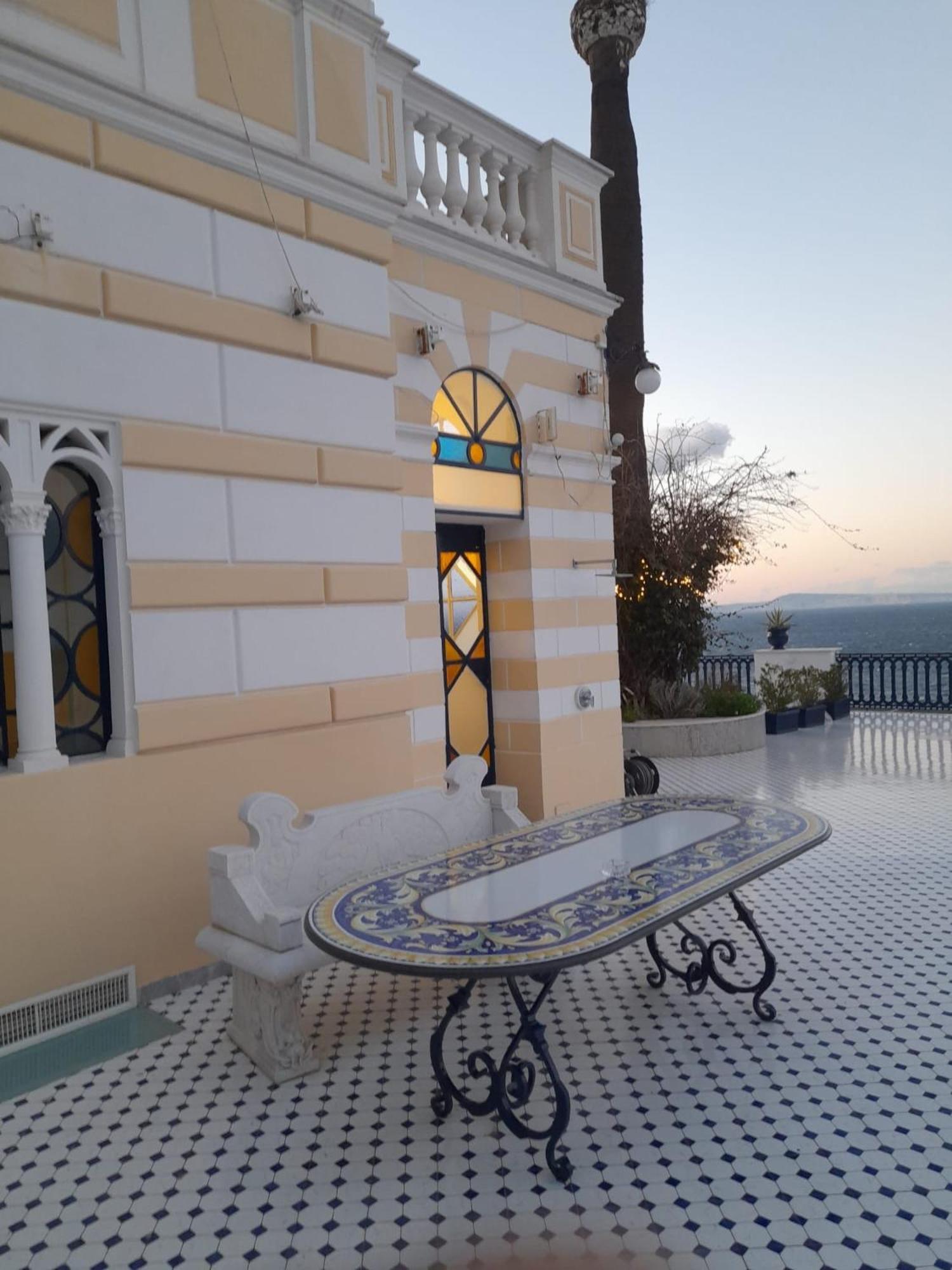 Villa La Terrazza Suites Sorrento Exterior photo