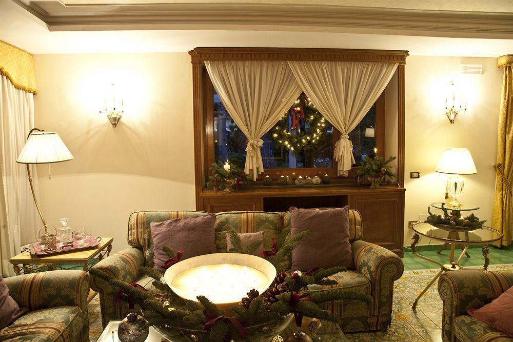 Villa La Terrazza Suites Sorrento Exterior photo