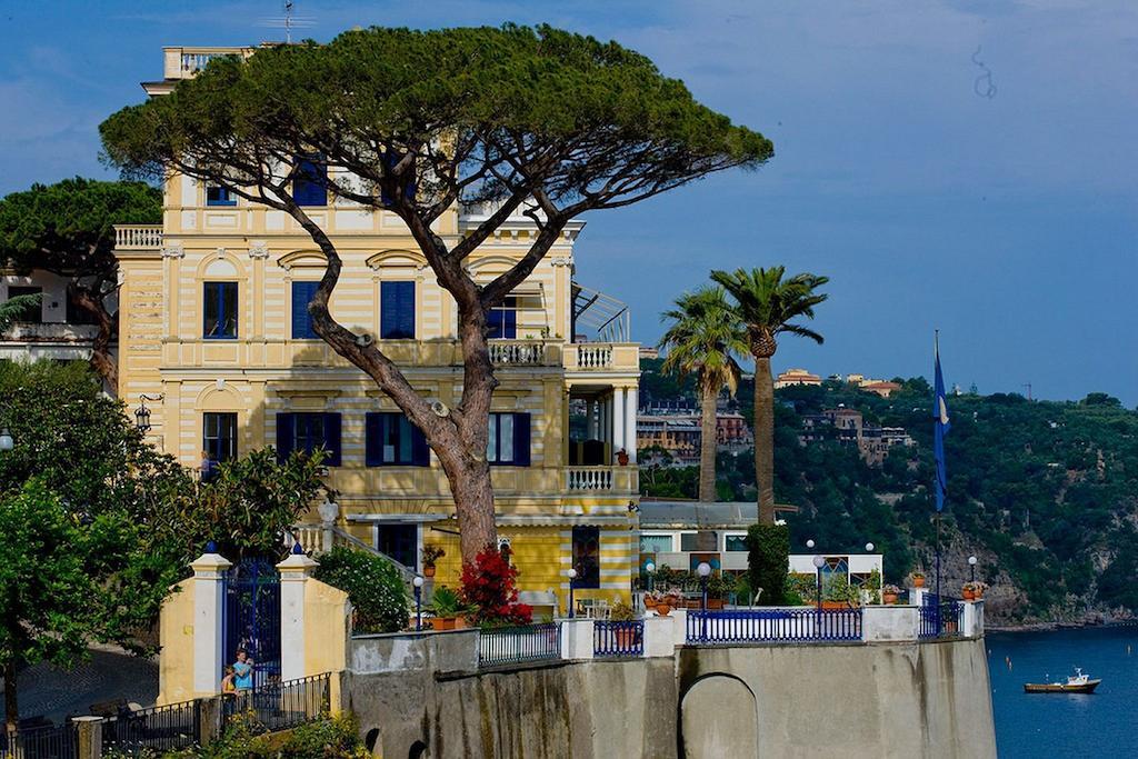 Villa La Terrazza Suites Sorrento Exterior photo