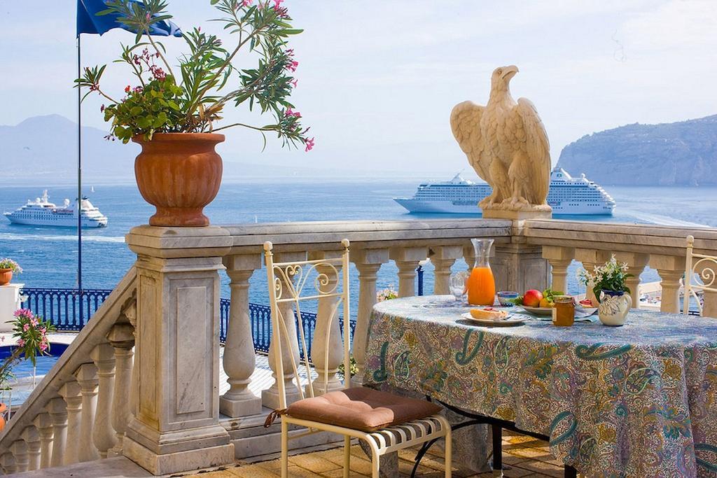 Villa La Terrazza Suites Sorrento Exterior photo